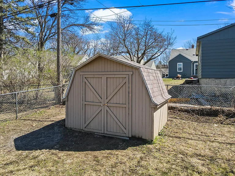 2024 S Covell Ave — Photo 17