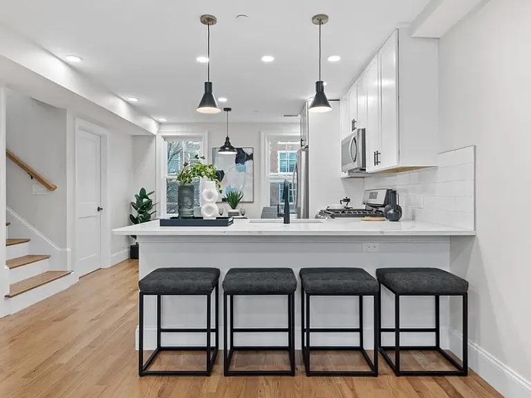 85 White St #2B — Photo 7