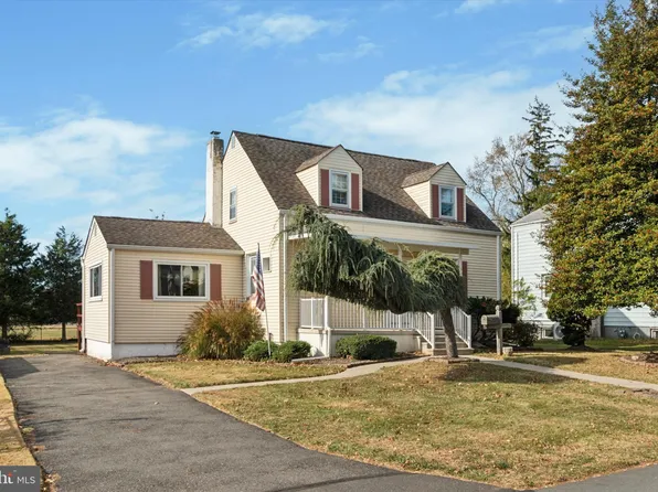 535 Lafayette Ave, Ewing, NJ 08628