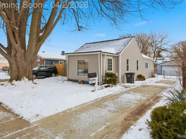 5829 Princess St, Taylor, MI 48180