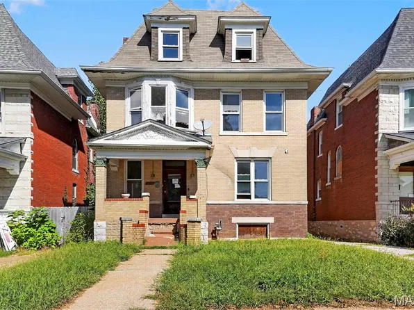 5639 Bartmer Ave, Saint Louis, MO 63112