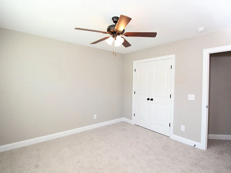 3329 Briarcliff Dr — Photo 24