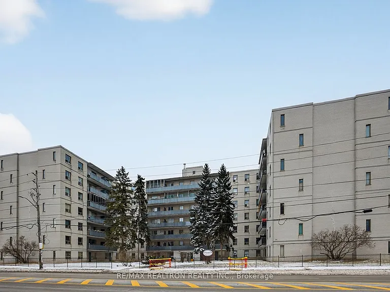 275 Wentworth St W #217 — Photo 21