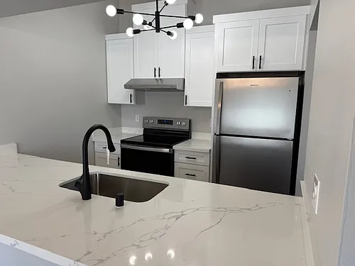 2112 Madison St #1 Photo 1