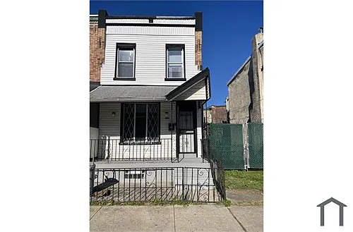 885 N 50th St Photo 1
