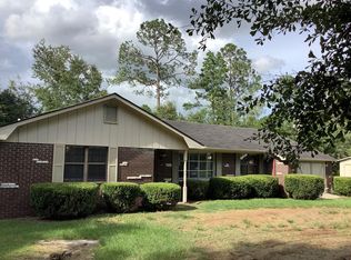 94 Cooper Ln, Hinesville, GA 31313