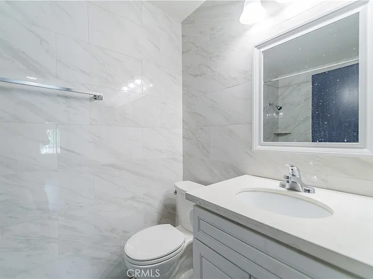 80 Stanford Ct #40 — Photo 29