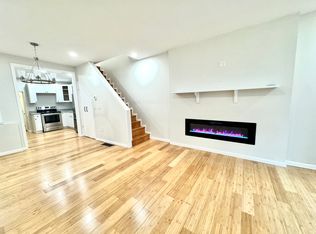 (Undisclosed Address), Philadelphia, PA 19121