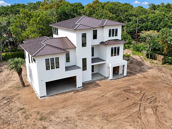2nd image of 7701 Beach Dr.