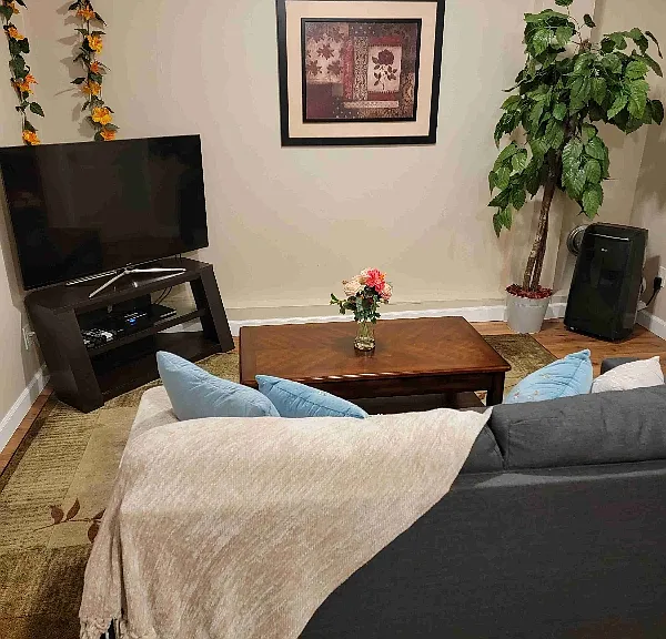 3133 Teddington Dr #1 — Photo 9