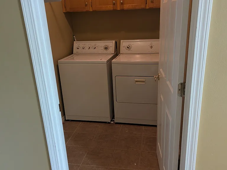 2750 Bowman Ln — Photo 6