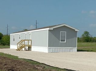 600 Emberson Chapel Rd, Pilot Pt, TX 76258