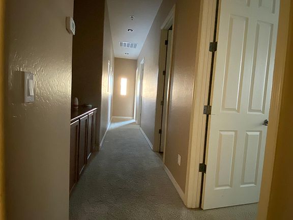 3rd image of 3335 E Grand Canyon Dr