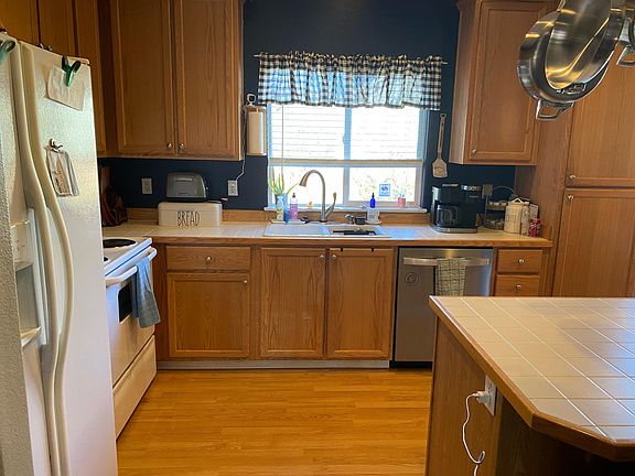 4th image of 2967 SE Turner Creek Dr
