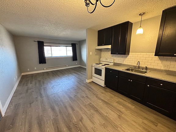 Kitchen & Living Room