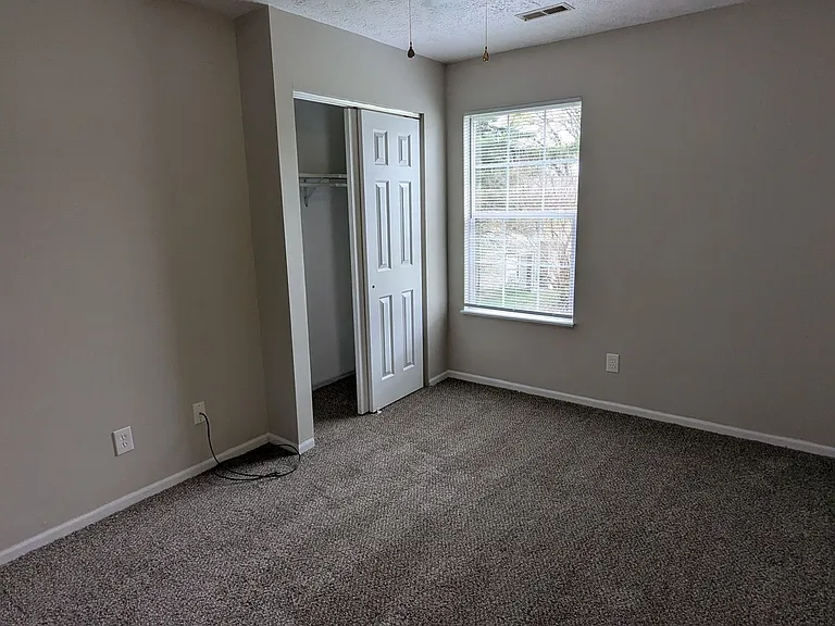 871 Kerns Dr NE — Photo 20