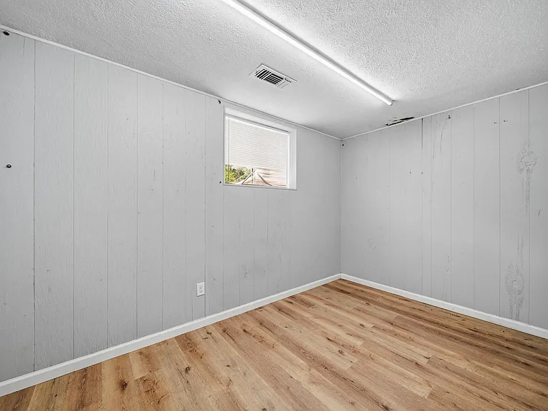516 Cedar Bayou Rd — Photo 6