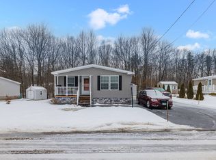 3 Commodore Dr, Biddeford, ME 04005