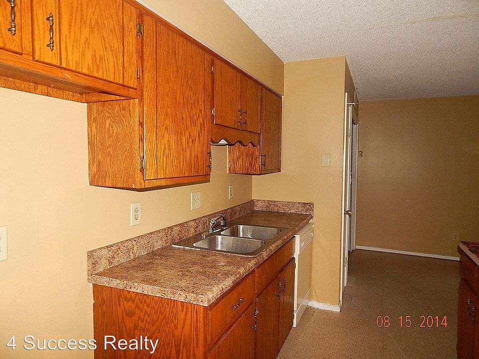 2nd image of 4206 Runningbrook Cir