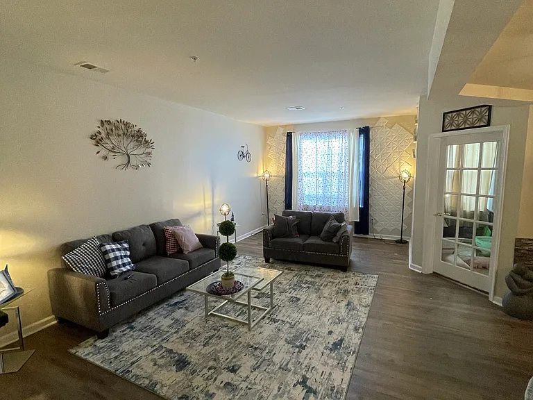 22725 Beacon Crest Ter — Photo 2
