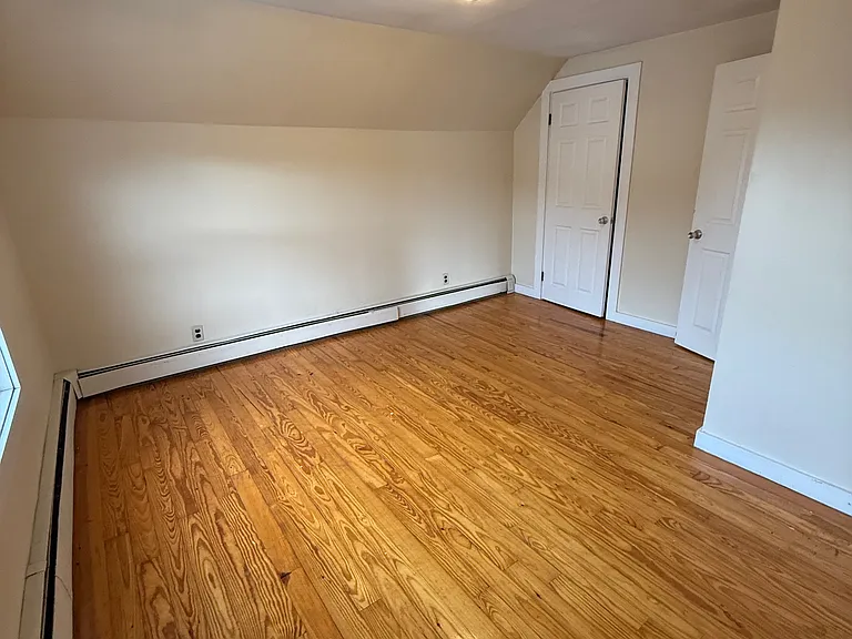604 Burgess St #3 — Photo 2