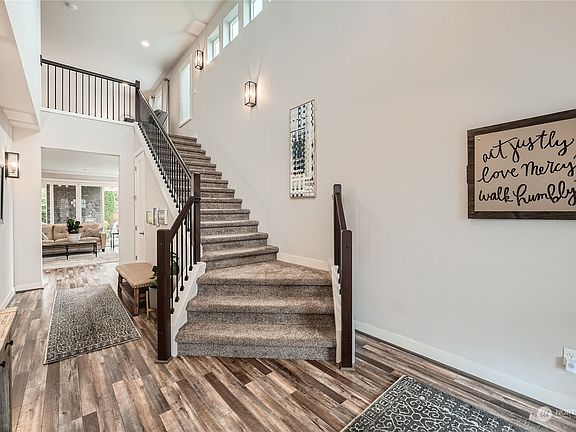 4th image of 8103 205th Avenue E
