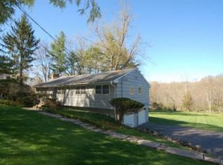 38 Great Hill Rd, Newtown, CT 06470