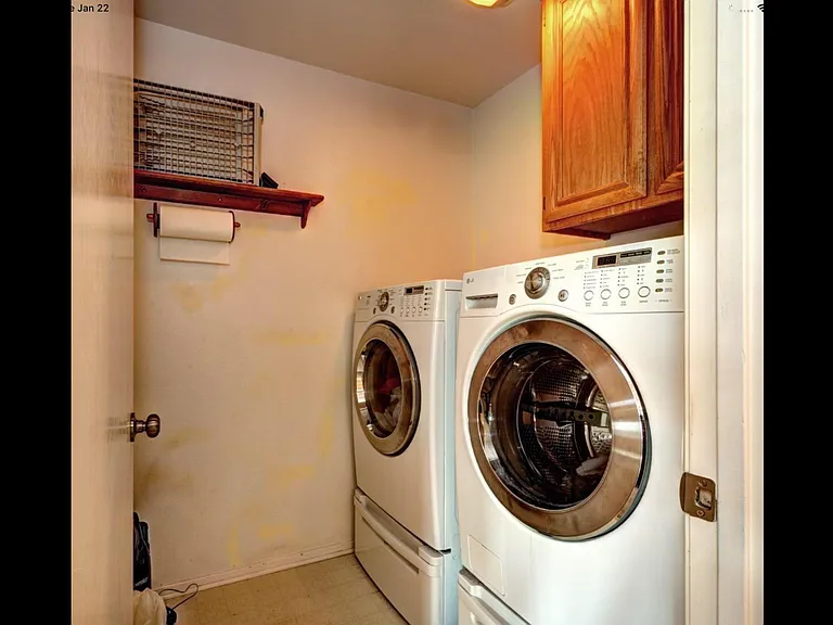8751 Arbor St — Photo 18