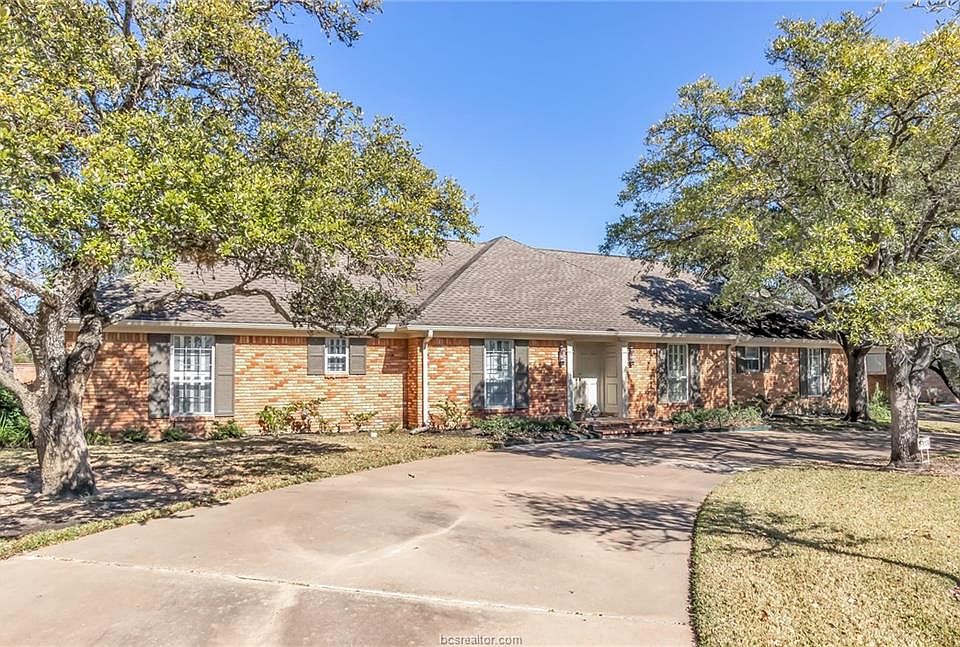 1703 Carter Creek Pkwy, Bryan, TX 77802 Zillow