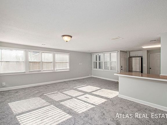 3rd image of 5335 Reeds Rd