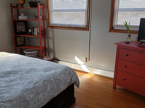 3rd image of 602 Verna Dr