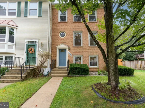 1633 Howard Chapel Ct, Crofton, MD 21114