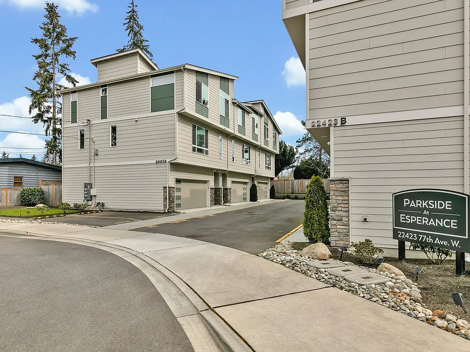 22423 77th Ave W #A1