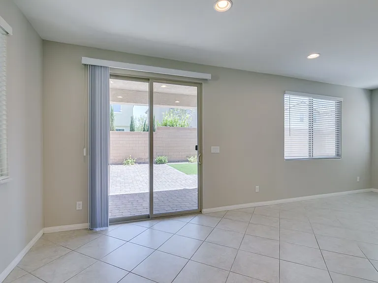 10021 Silver Comet Ct — Photo 24