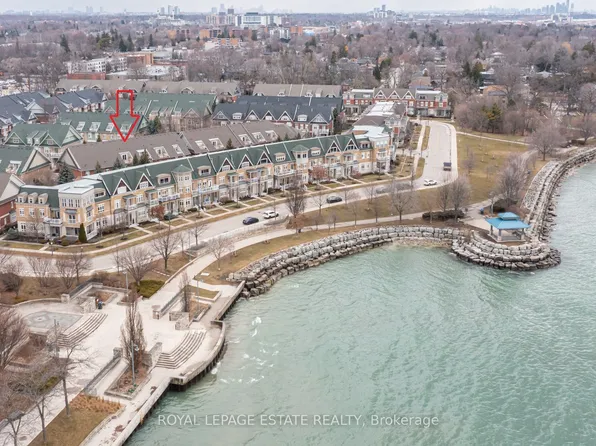 66 Compass Way, Mississauga, ON L5G 4T8