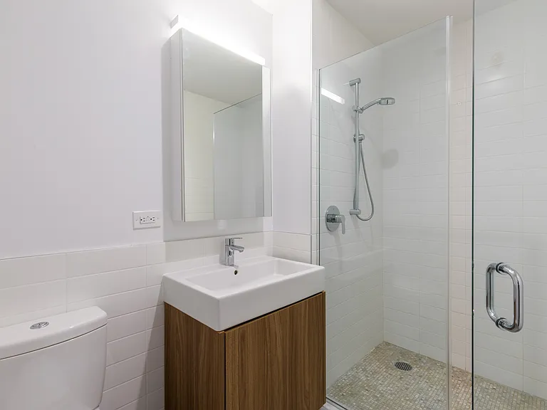 42-20 24th St #40B — Photo 8