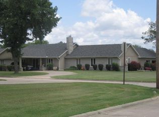 1120 S Larson Ave, Chanute, KS 66720