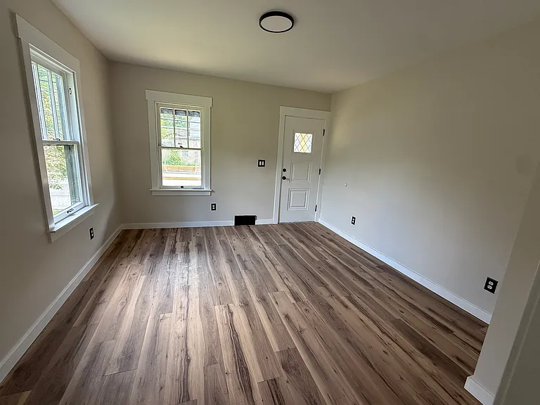 3113 Auberle St — Photo 3