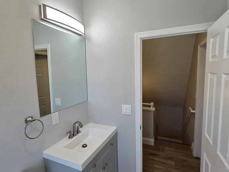 3109 N Columbine St — Photo 13