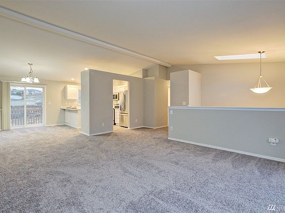 5th image of 8203 69th St NE