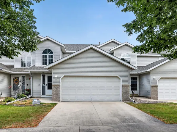 2408 Viola Heights Dr NE, Rochester, MN 55906