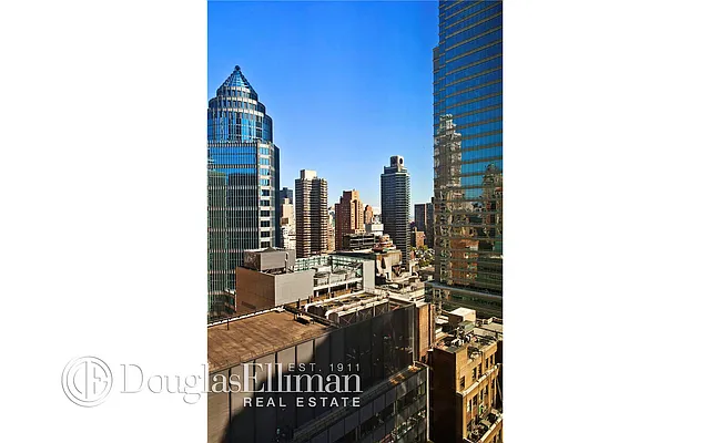 Sold by Douglas Elliman | media 14