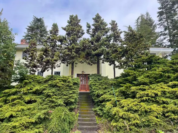 13204 SE 49th St, Bellevue, WA 98006