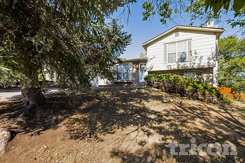 2925 Reuben Dr Photo 1