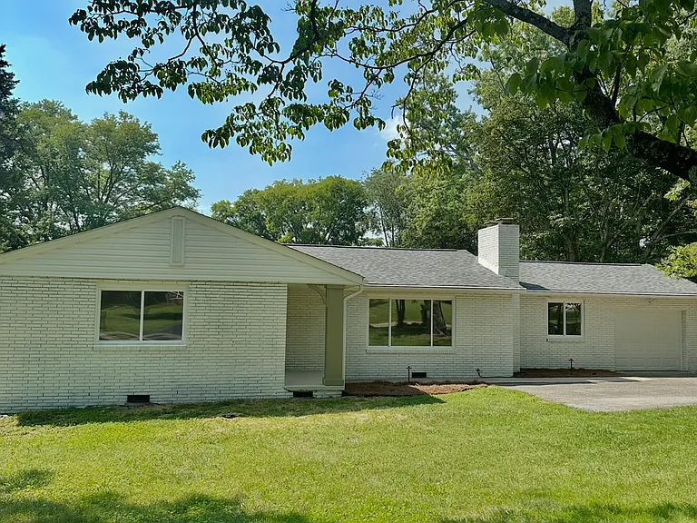 8017 Hayden Dr — Photo 7