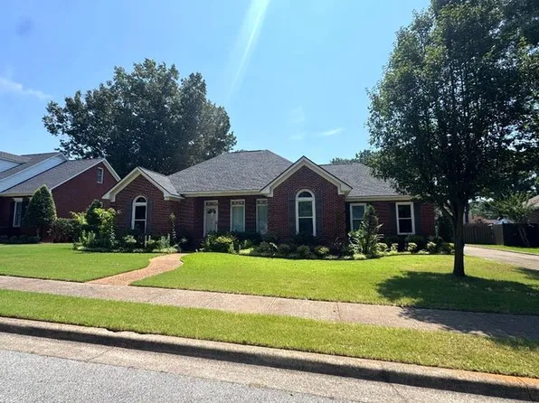 304 Bay Hill Way SW, Huntsville, AL 35824