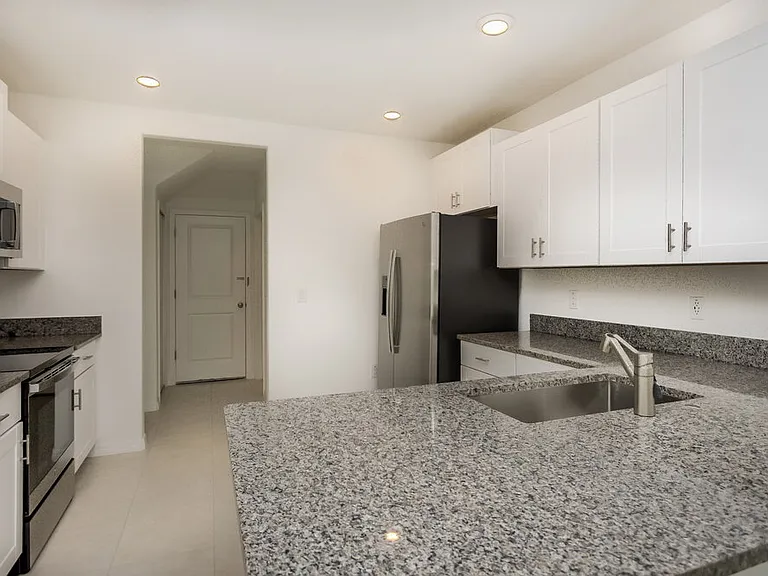 7320 Spring Snowflake Ave — Photo 10