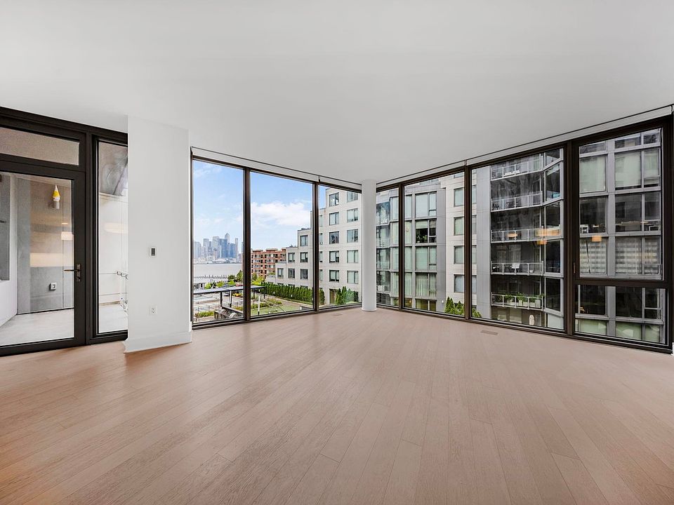 1st image of 9 Avenue At Port Imperial #510