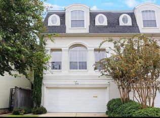 224 Birdsall St, Houston, TX 77007
