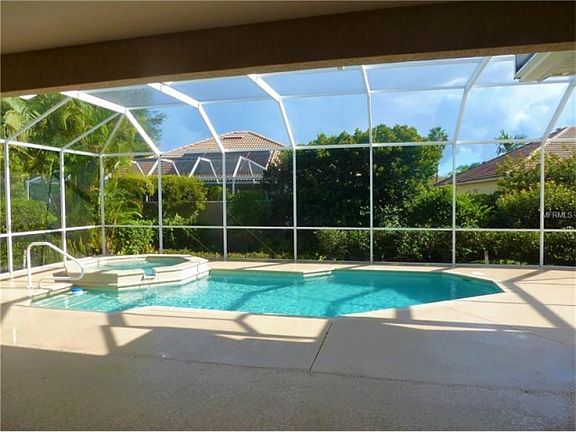 2nd image of 4937 Bella Terra Dr